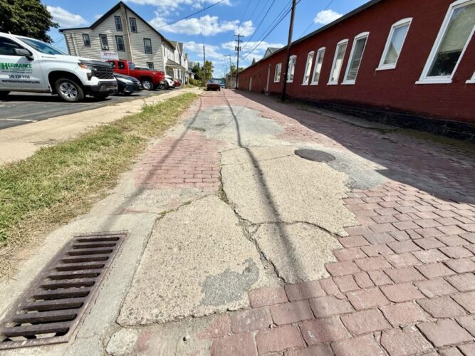 Williamsport City Council reviews plans for paving 2 brick streets